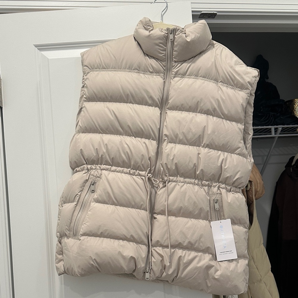 Athleta Beige Puffer Vest